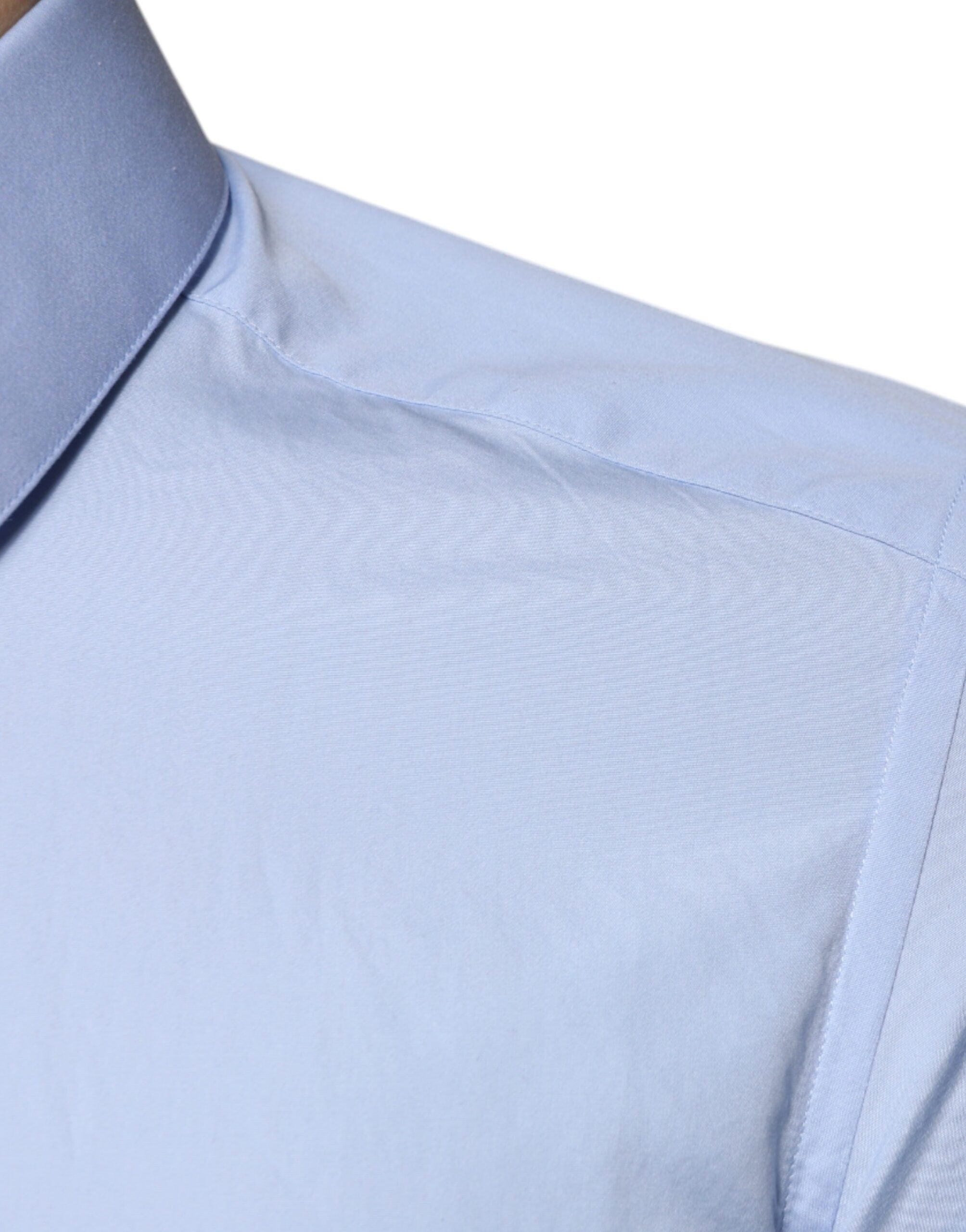 Chemise slim en coton Light Blue de Dolce & Gabbana Light Blue, coupe ajustée, col classique, détails élégants.