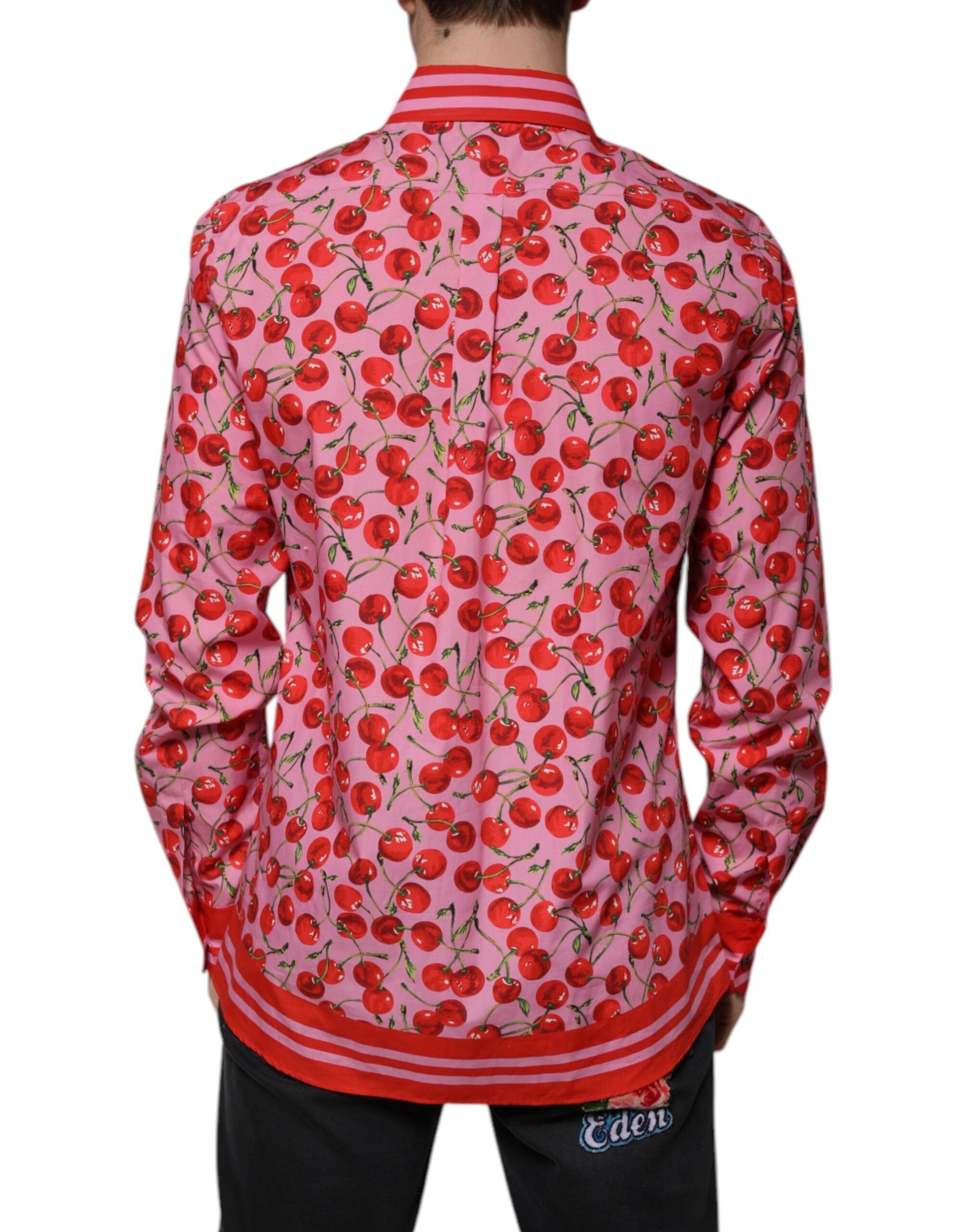 Chemise de costume rose à cerises en coton Dolce & Gabbana, élégante chemise formelle pour homme.