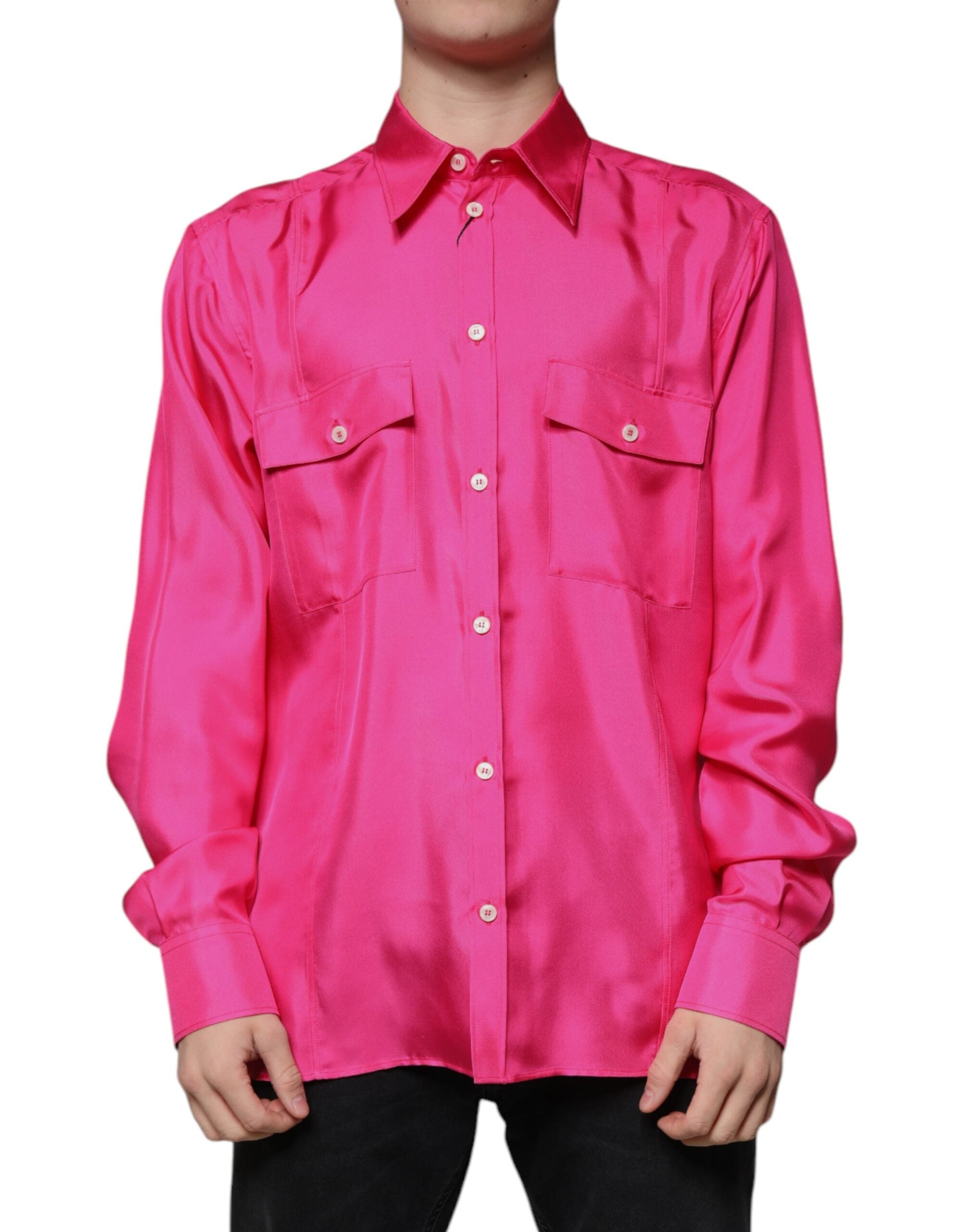 Chemise homme Dolce & Gabbana en soie rose avec col et boutons, vue de face.
