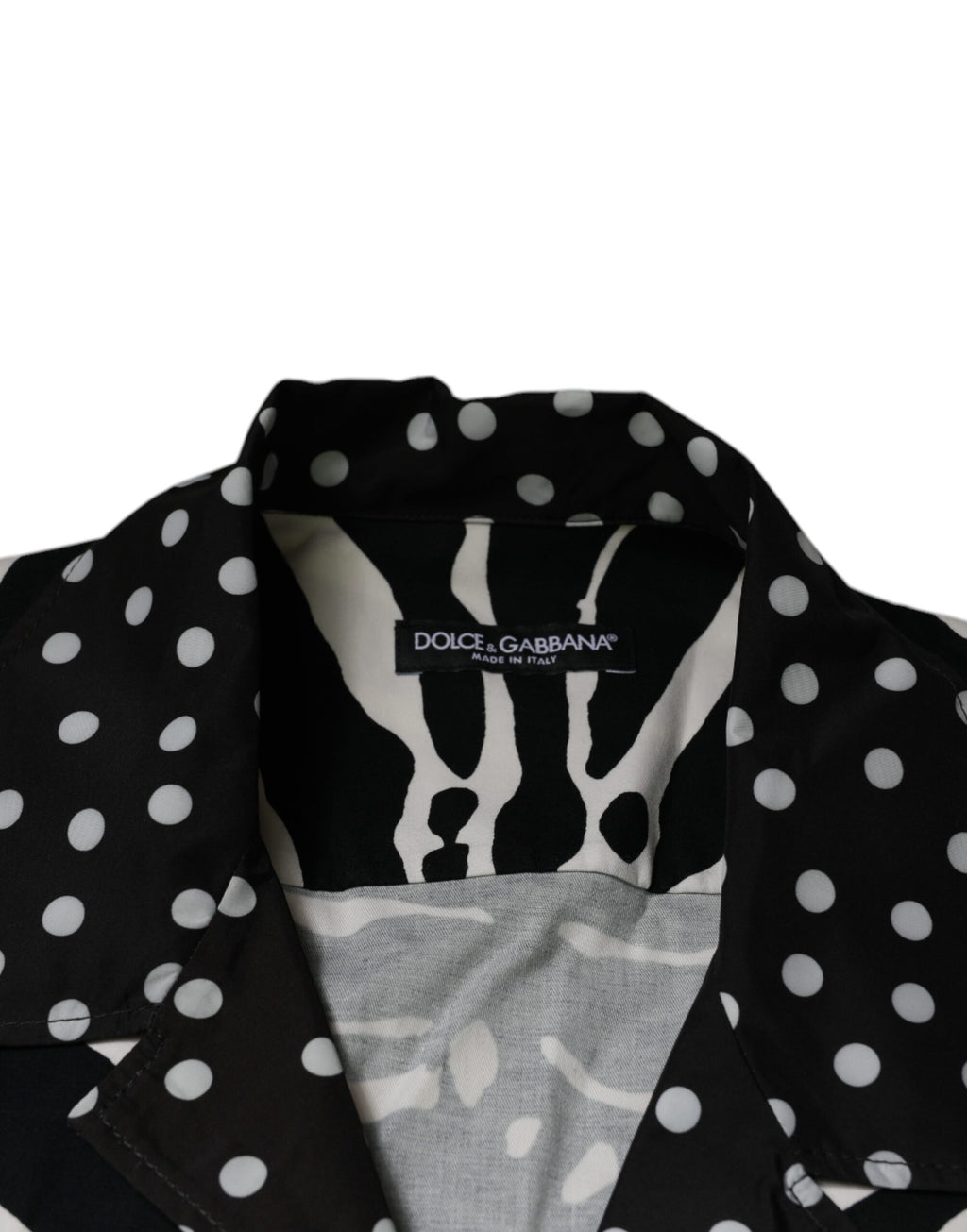 Chemise oversize Dolce & Gabbana à rayures zèbre noires et blanches, boutonnée, style décontracté et tendance.