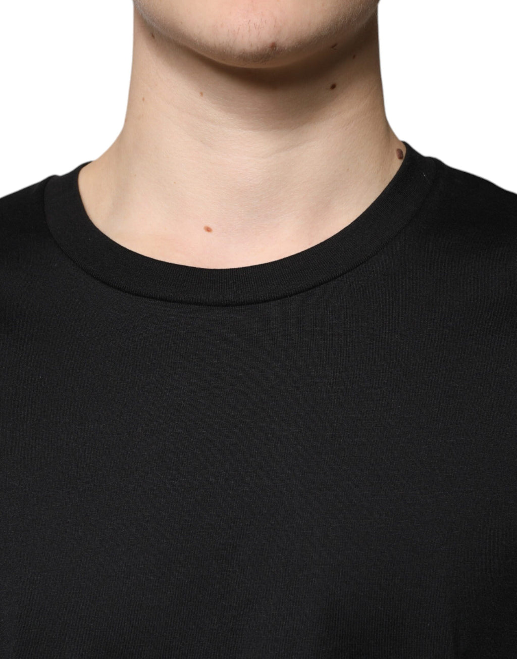 T-shirt à manches courtes en coton noir de Dolce & Gabbana avec col rond, vue de face.