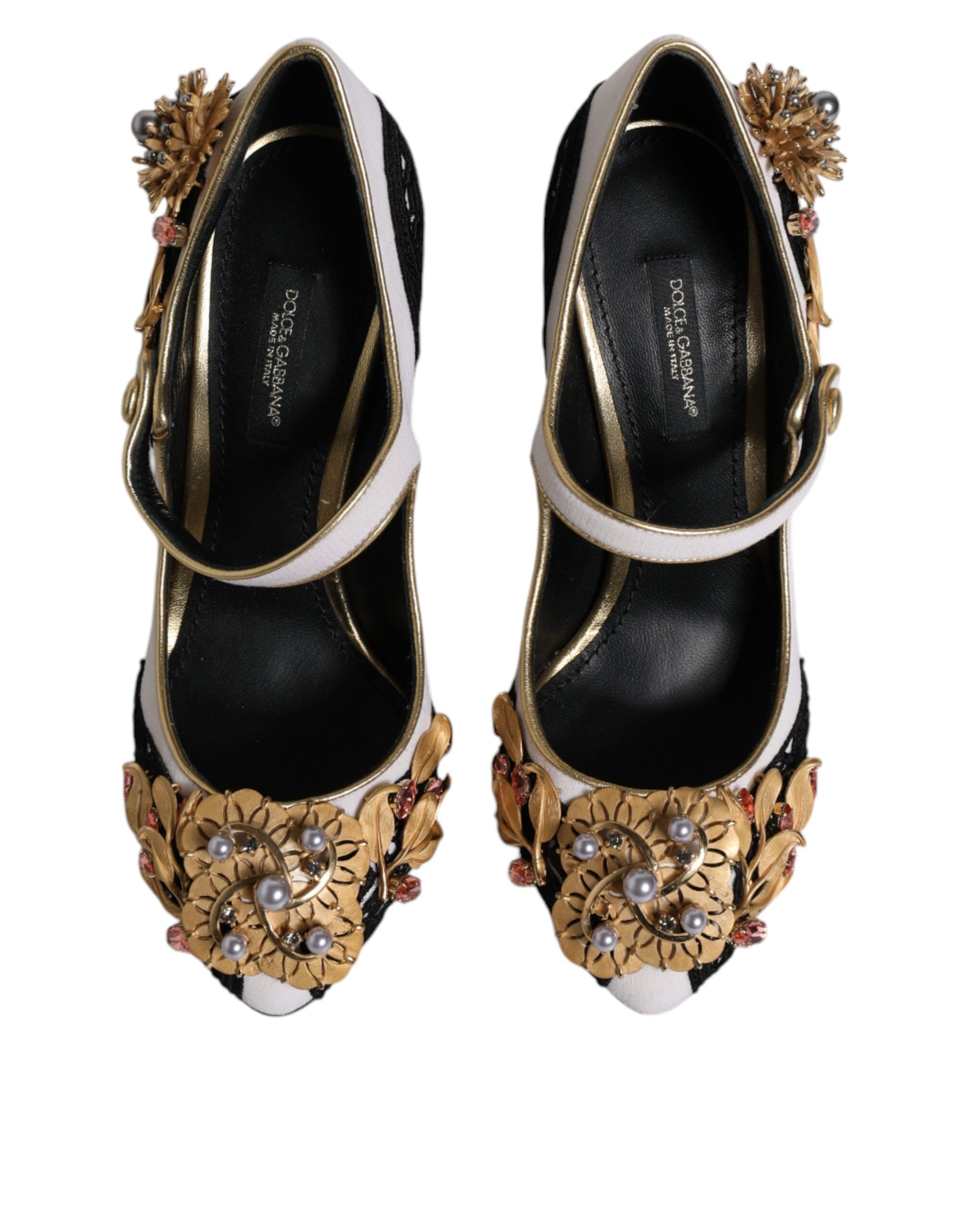 Chaussures Dolce & Gabbana à talons multicolores ornés de perles et embellissements, style élégant et sophistiqué.