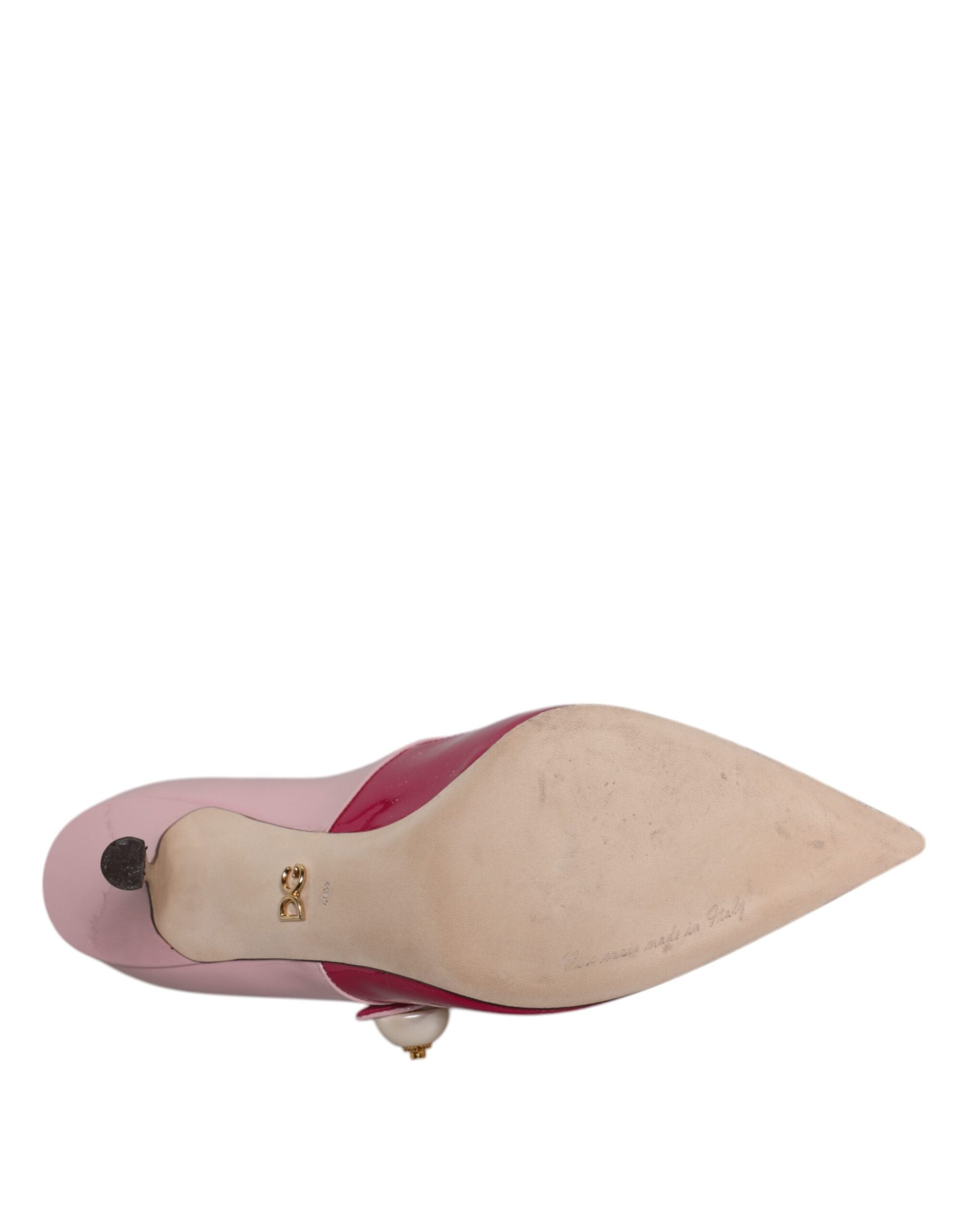 Escarpins Dolce & Gabbana en cuir rose et deux tons, style Mary Jane avec boucle élégante.