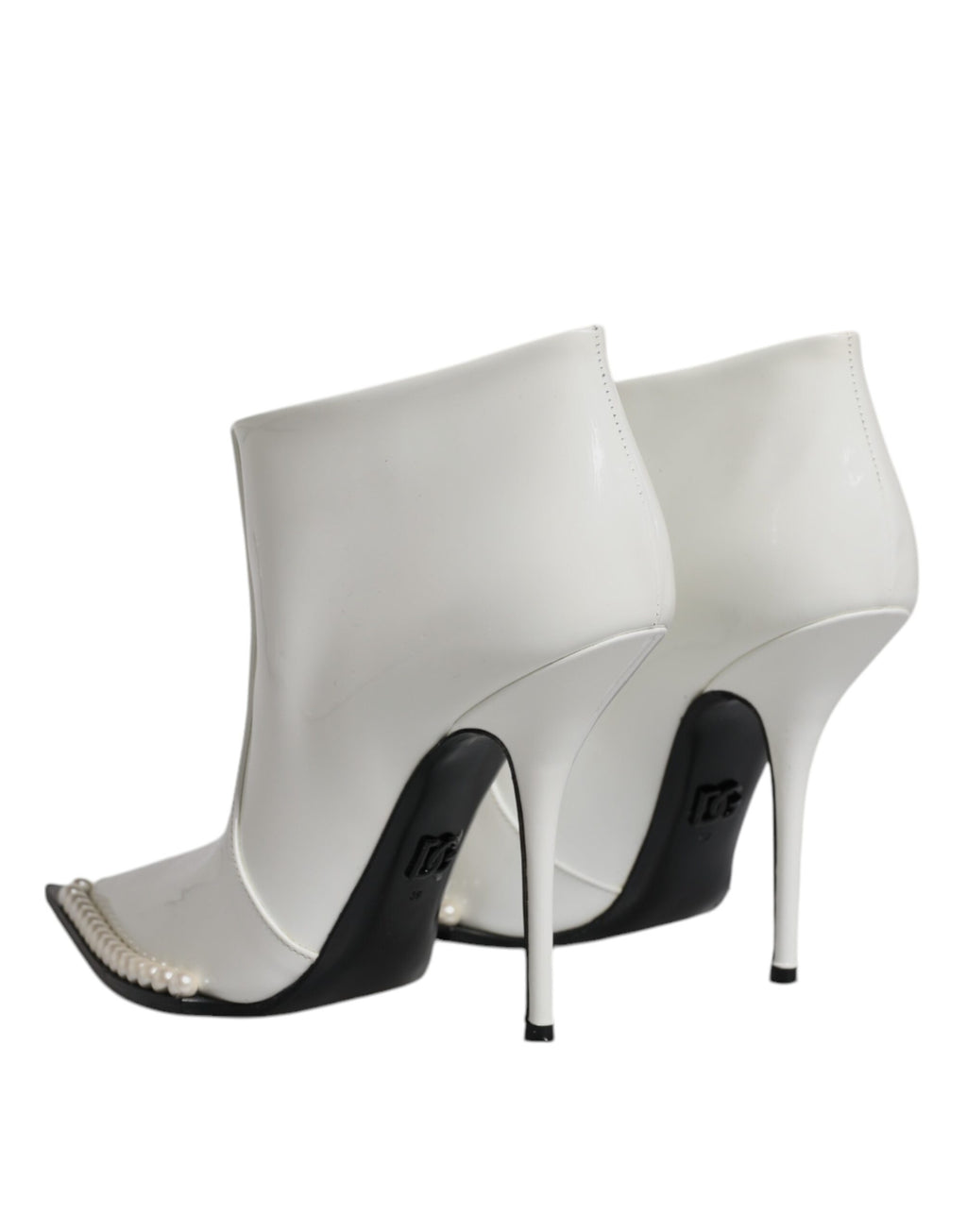 Chaussures à talons pointus Dolce & Gabbana en cuir blanc avec perles fantaisie et design élégant pour la cheville.