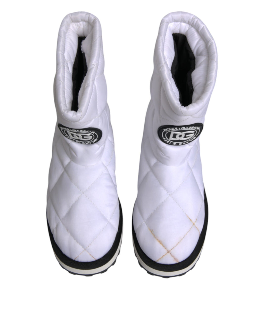 Bottes mi-mollet en viscose blanche de Dolce & Gabbana avec rembourrage, style élégant et moderne.