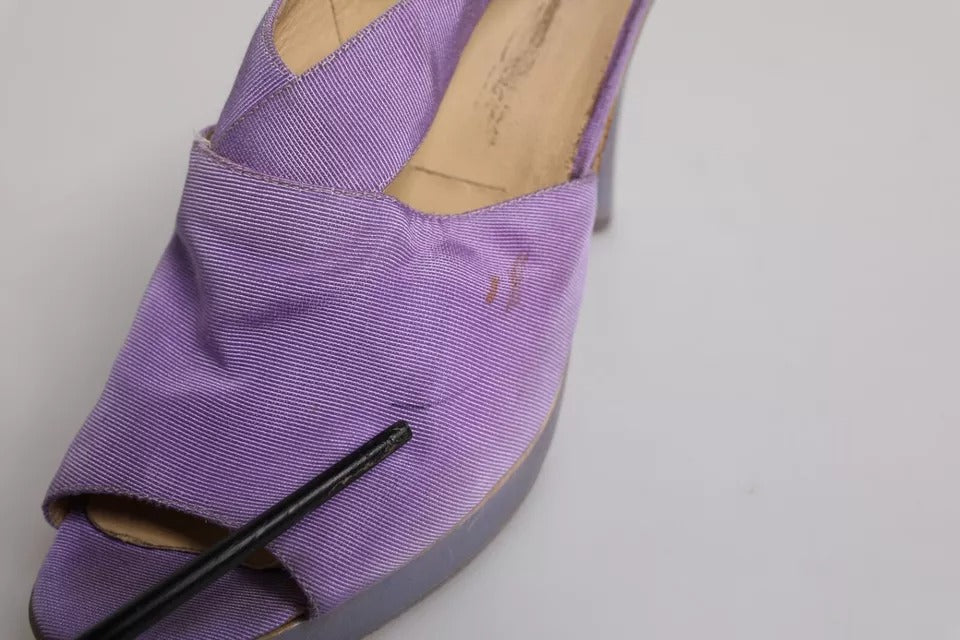 Sandales à talons plateformes violettes Dolce & Gabbana, sandales à talons hauts avec bride arrière et semelle en caoutchouc.