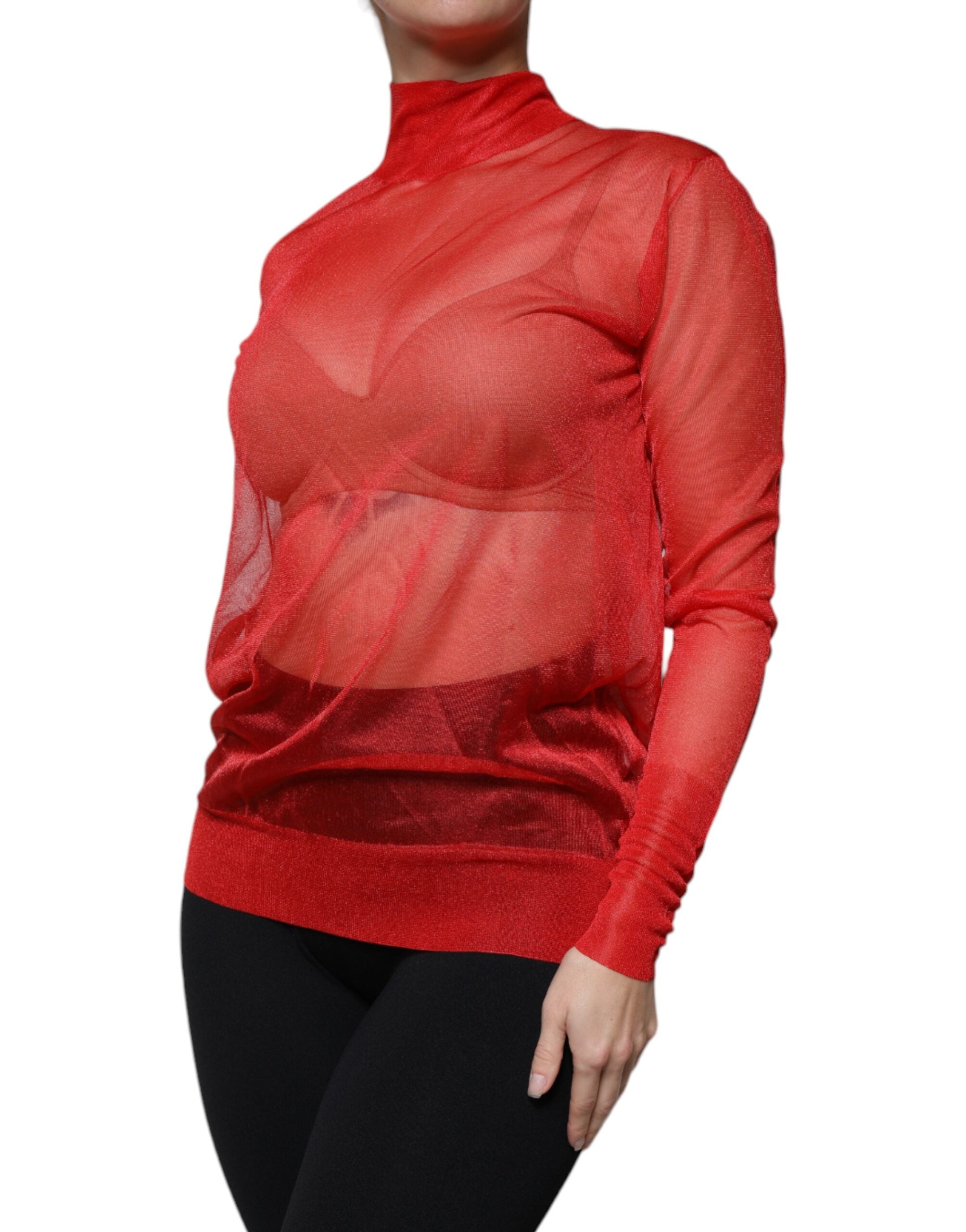 Chemise à manches longues en mesh rouge Dolce & Gabbana avec col roulé, élégante et ajustée, vue de face.