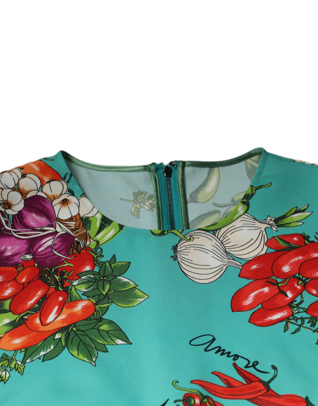 Débardeur sans manches Dolce & Gabbana avec motif de légumes multicolores, tissu léger et style élégant.