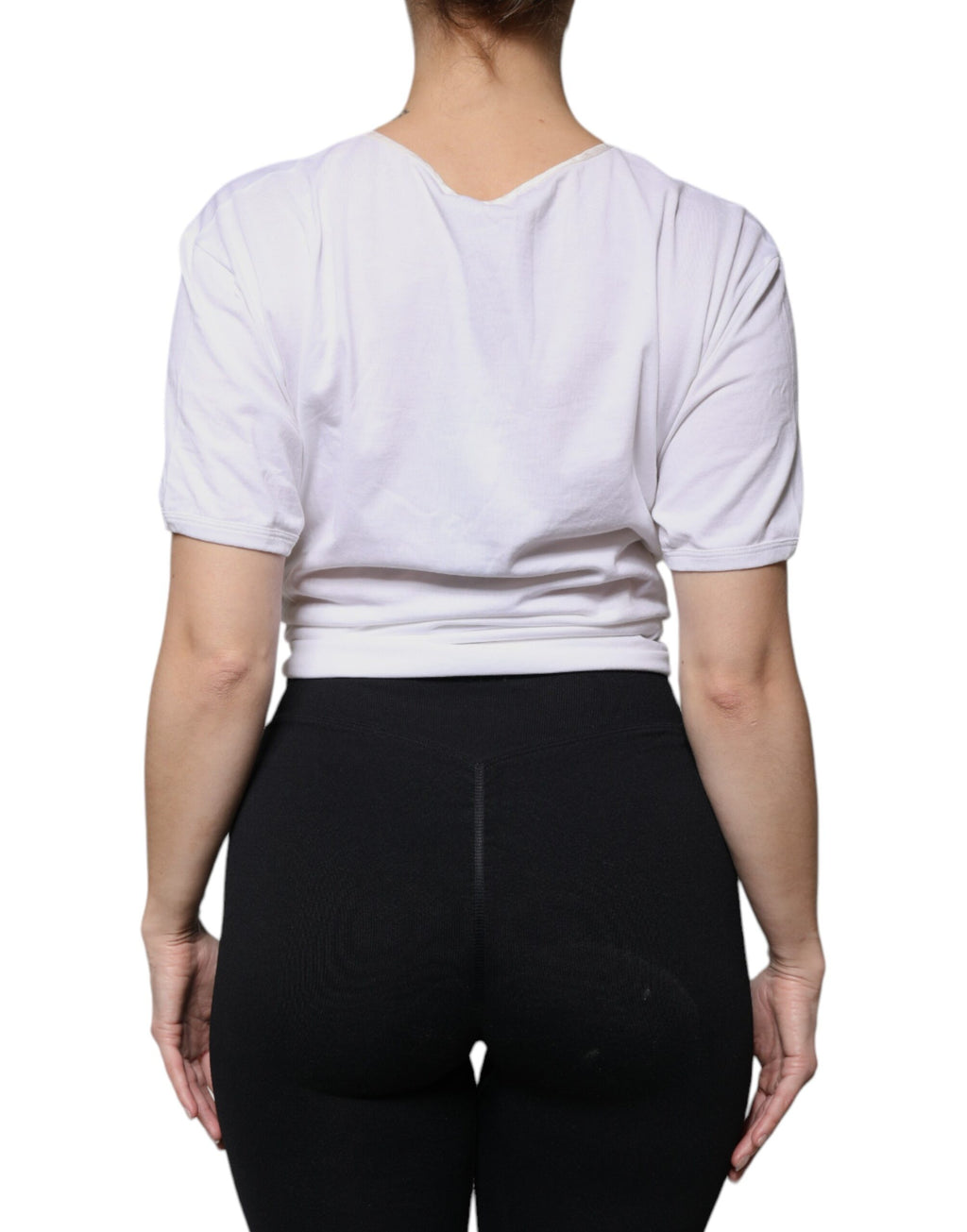 Blouse blanche en coton et soie Dolce & Gabbana, haut à col rond et manches longues, élégante et sophistiquée.