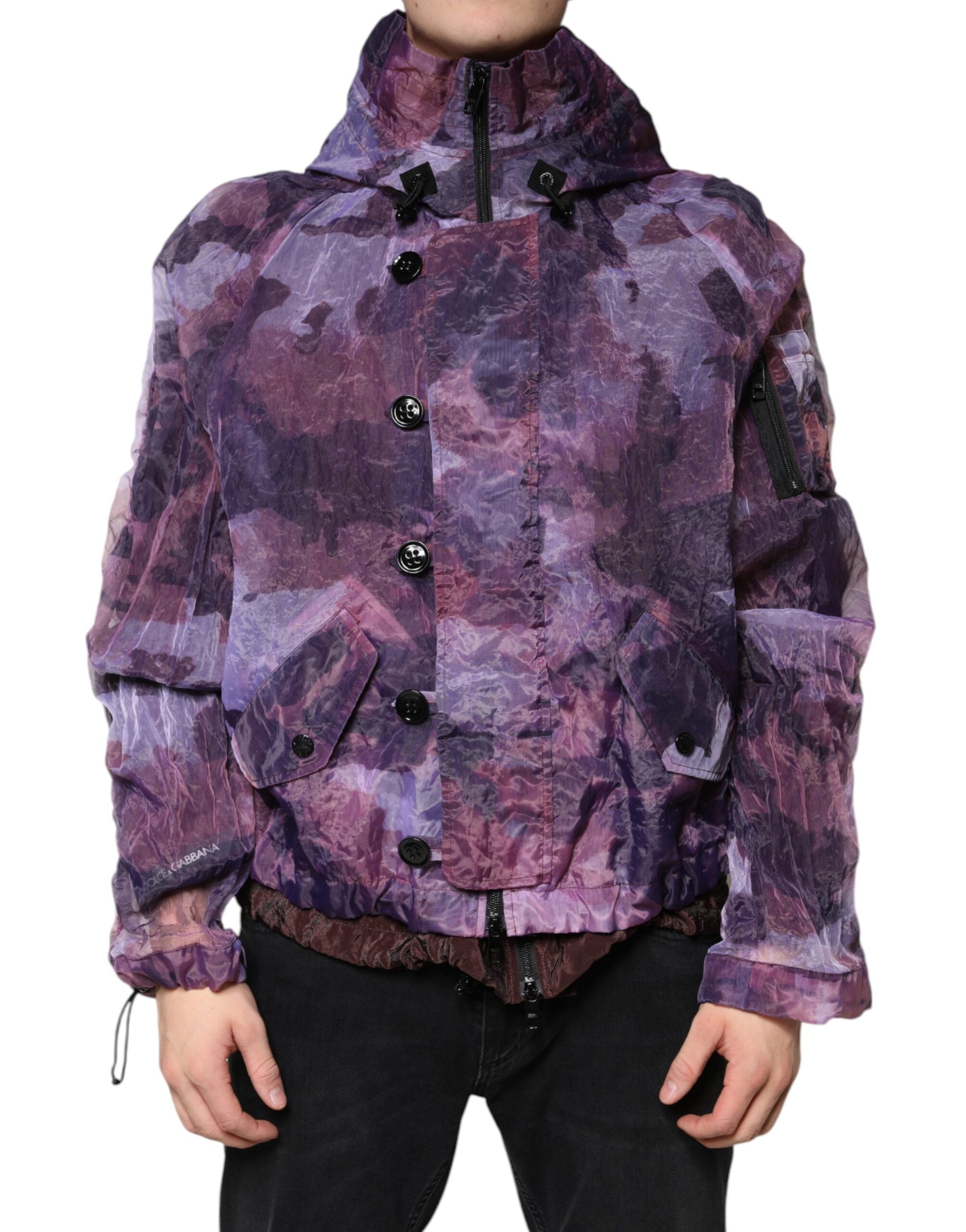 Blouson homme Dolce & Gabbana à capuche avec motif camouflage violet, veste décontractée élégante.