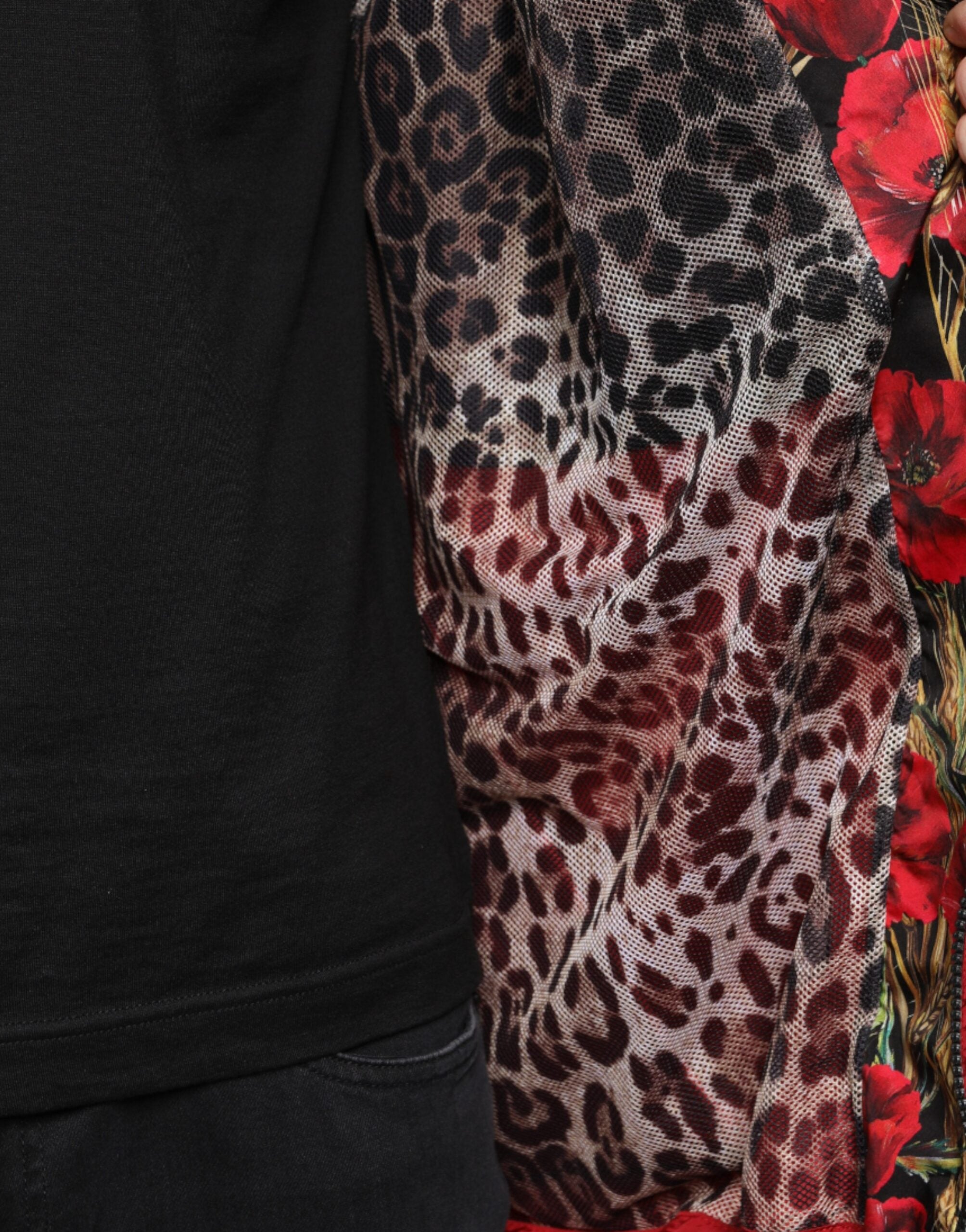 Pull homme Dolce & Gabbana multicolore à patchwork avec fermeture éclair complète, style unique et tendance.