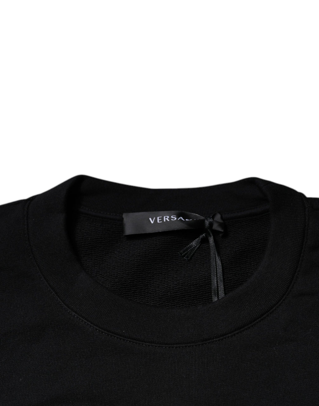 Pull noir Versace avec broderie Medusa, col rond et style élégant, en tissu confortable pour homme.