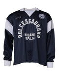 Pull en jersey Dolce & Gabbana bleu avec logo, col en bouton, pullover décontracté et élégant, vue de face.