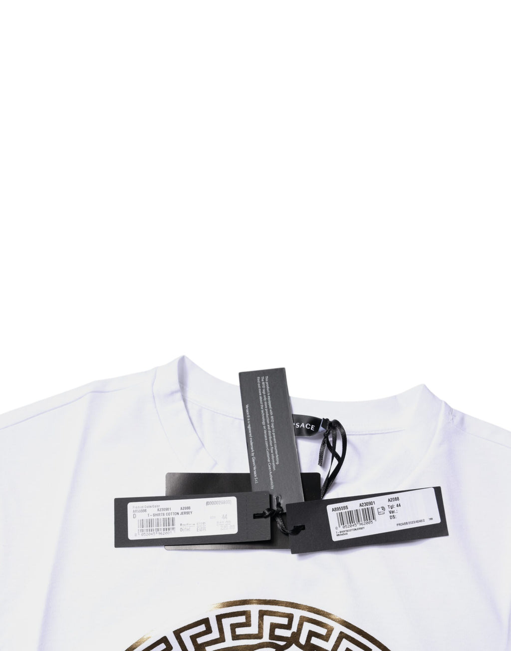 T-shirt blanc en coton Versace avec imprimé Medusa, col ras du cou et logo distinctif, vue de face.