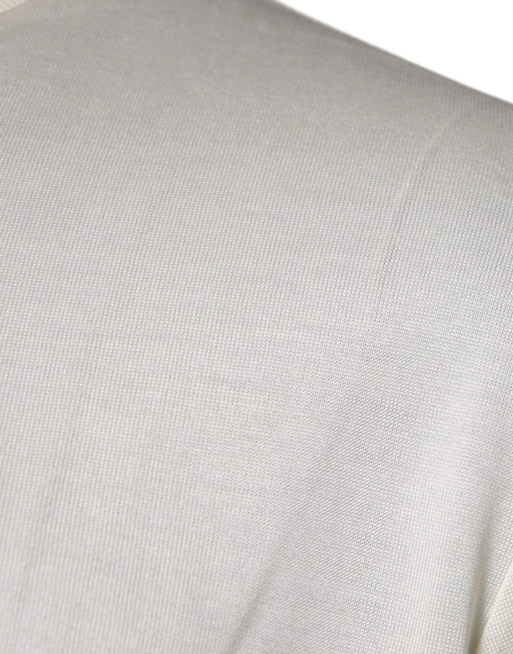 T-shirt Dolce & Gabbana en soie blanche à col rond à manches courtes, style élégant et confortable.