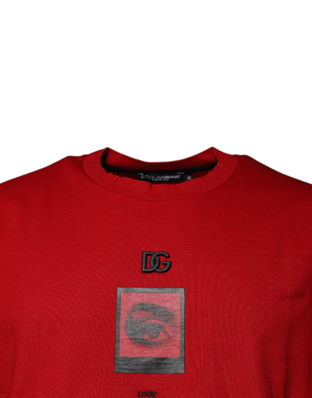 T-shirt en coton rouge Dolce & Gabbana DG Eye à col rond, style décontracté avec logo visible sur le devant.