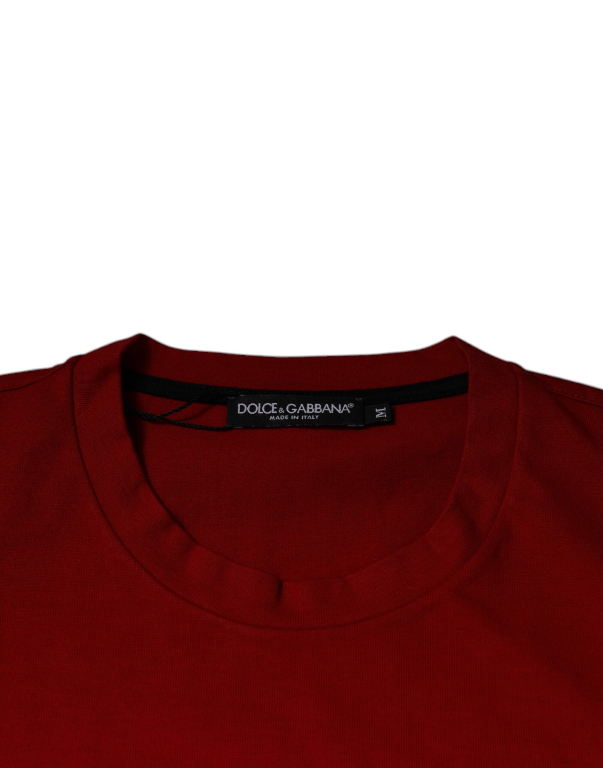 T-shirt à col rond en coton rouge Dolce & Gabbana DG Eye, style décontracté avec logo visible sur le devant.