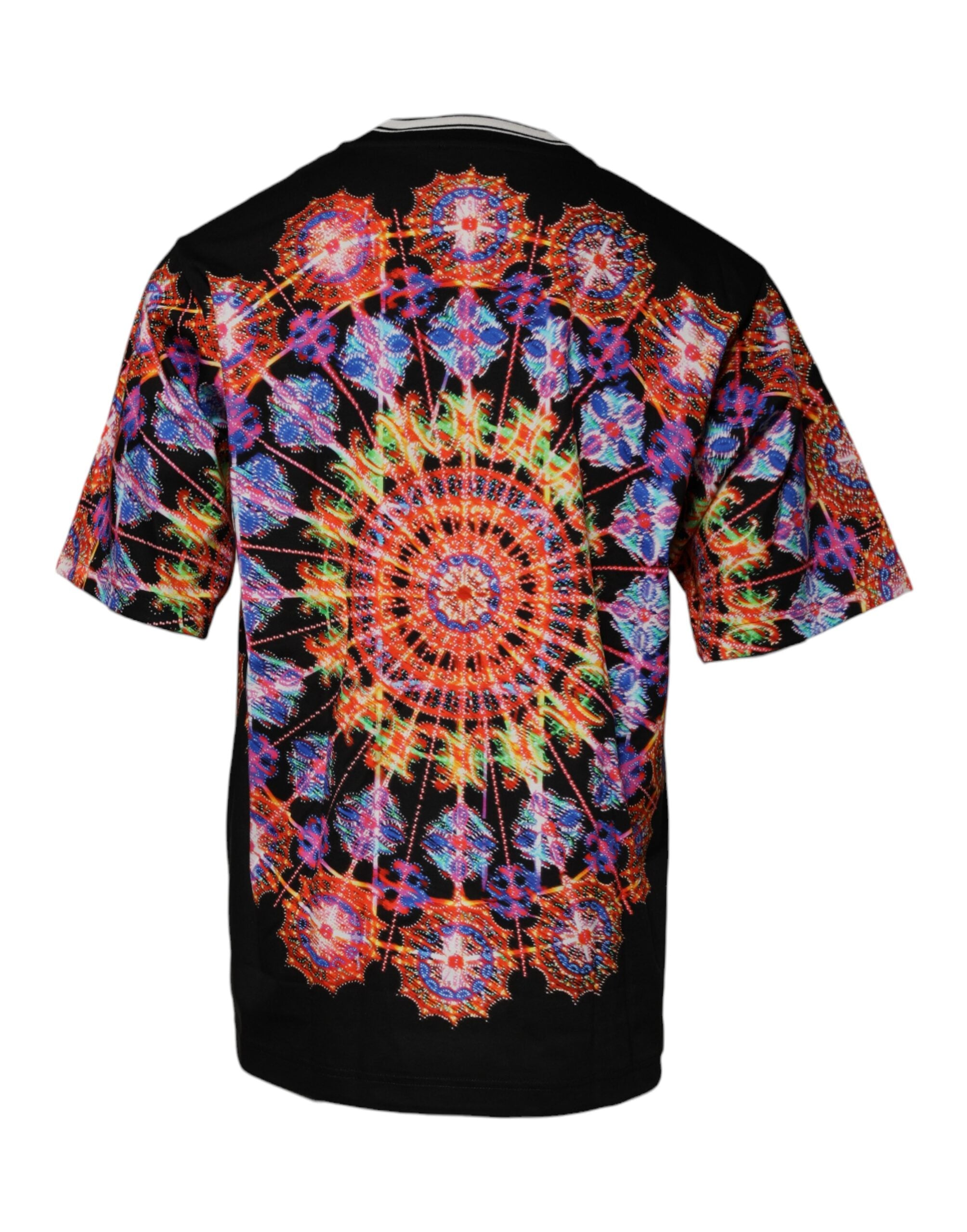 T-shirt homme à manches courtes Dolce & Gabbana multicolore avec motif kaléidoscope, design vibrant et moderne.
