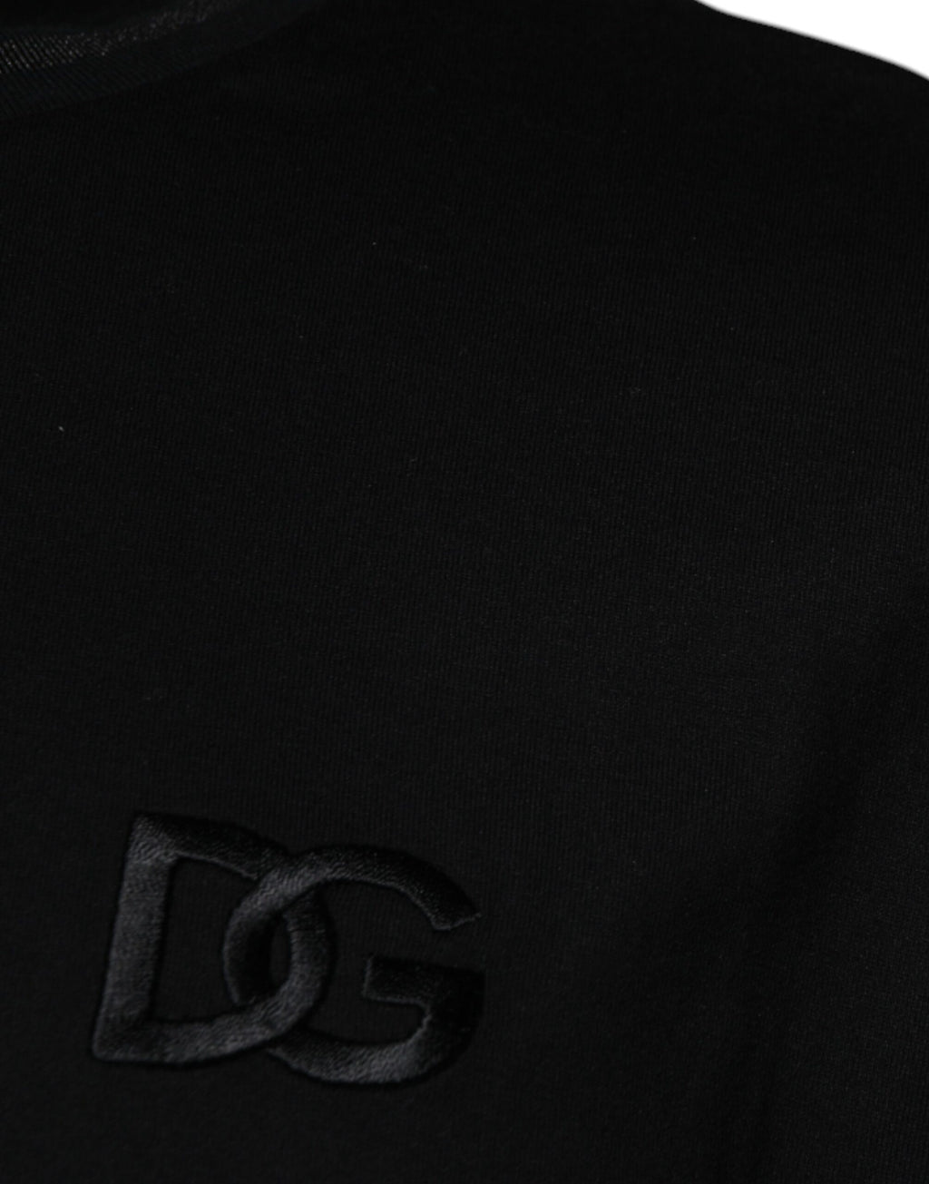 T-shirt noir à col rond à manches courtes de Dolce & Gabbana, design élégant en coton, vue de face.