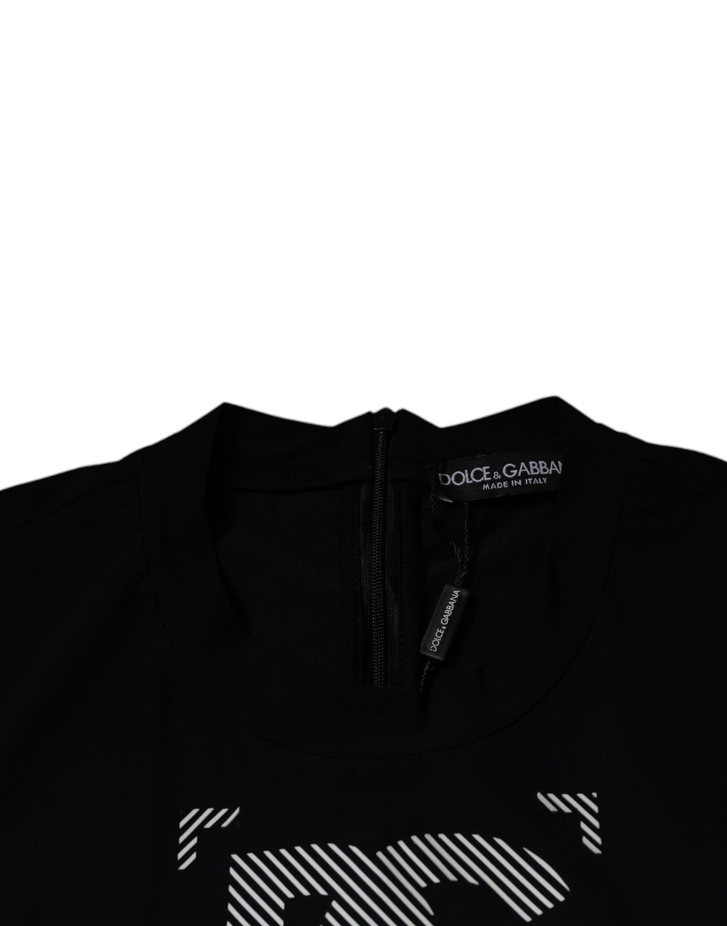 T-shirt noir en nylon Dolce & Gabbana avec impression graphique, col rond et style moderne.