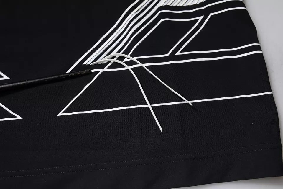 T-shirt noir en nylon avec impression graphique de Dolce & Gabbana, col rond, style décontracté et moderne.