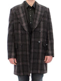 Manteau gris à double boutonnage de Dolce & Gabbana, veste élégante en tissu chaud, vue frontale.