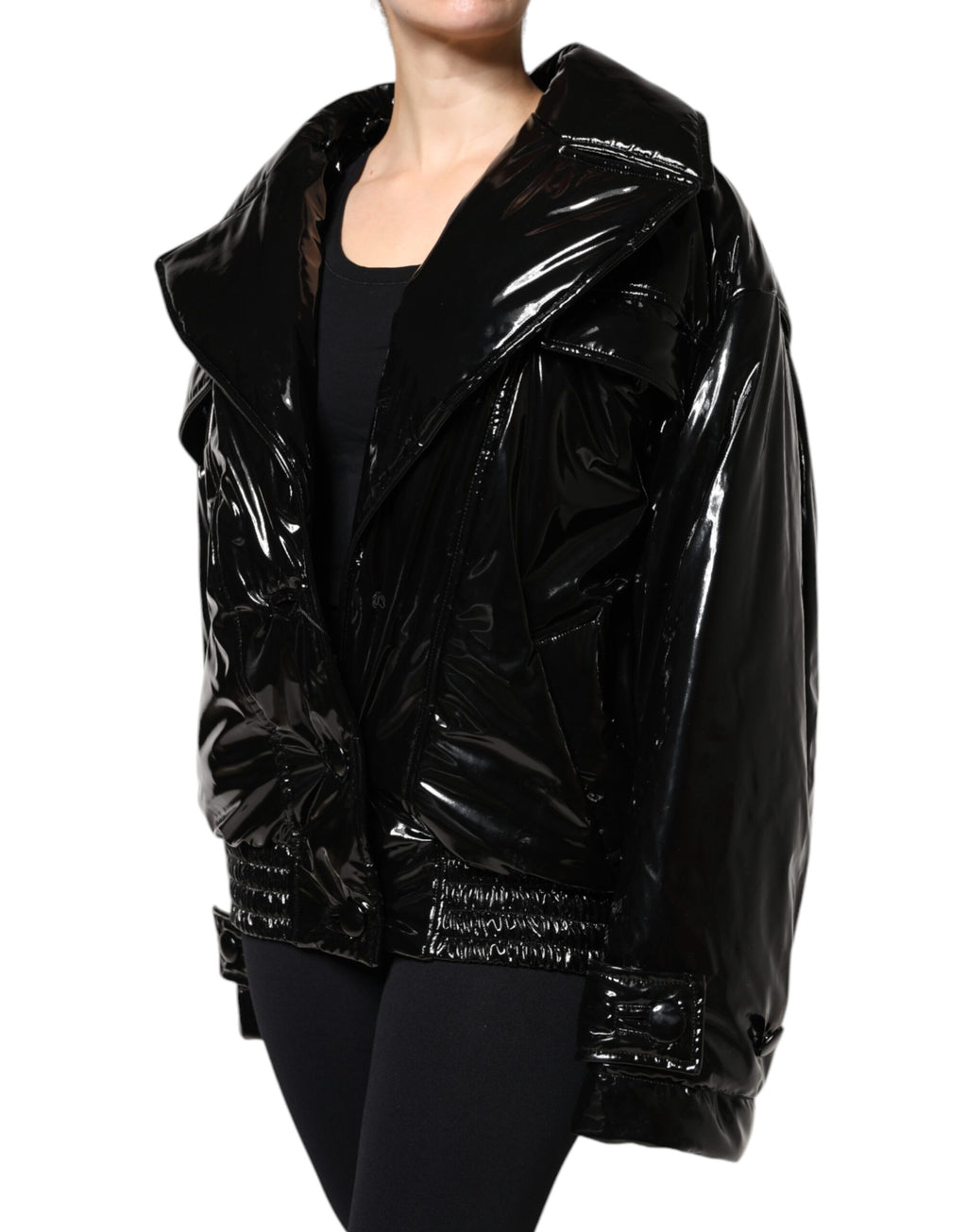 Veste blouson noire en polyester Dolce & Gabbana avec boutons, style décontracté et élégant, visible en détail dans l'image.