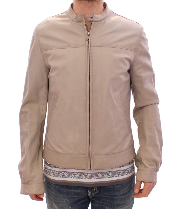 Blouson en cuir beige de style biker de Dolce & Gabbana, veste en cuir élégante pour homme ou femme.