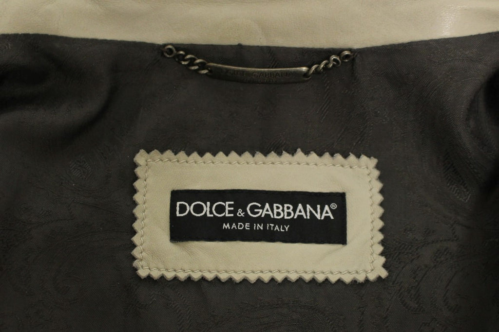 Veste en cuir beige pour biker de Dolce & Gabbana, style élégant avec détails sophistiqués, vue frontale sur mannequin.