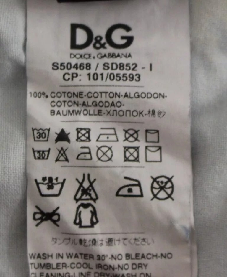 Shorts en denim bleu Dolce & Gabbana D&G en coton lavé, vue détaillée du produit.