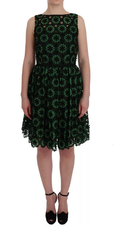 Robe trapèze florale verte Dolce & Gabbana avec broderie Ricamo, style élégant et féminin.
