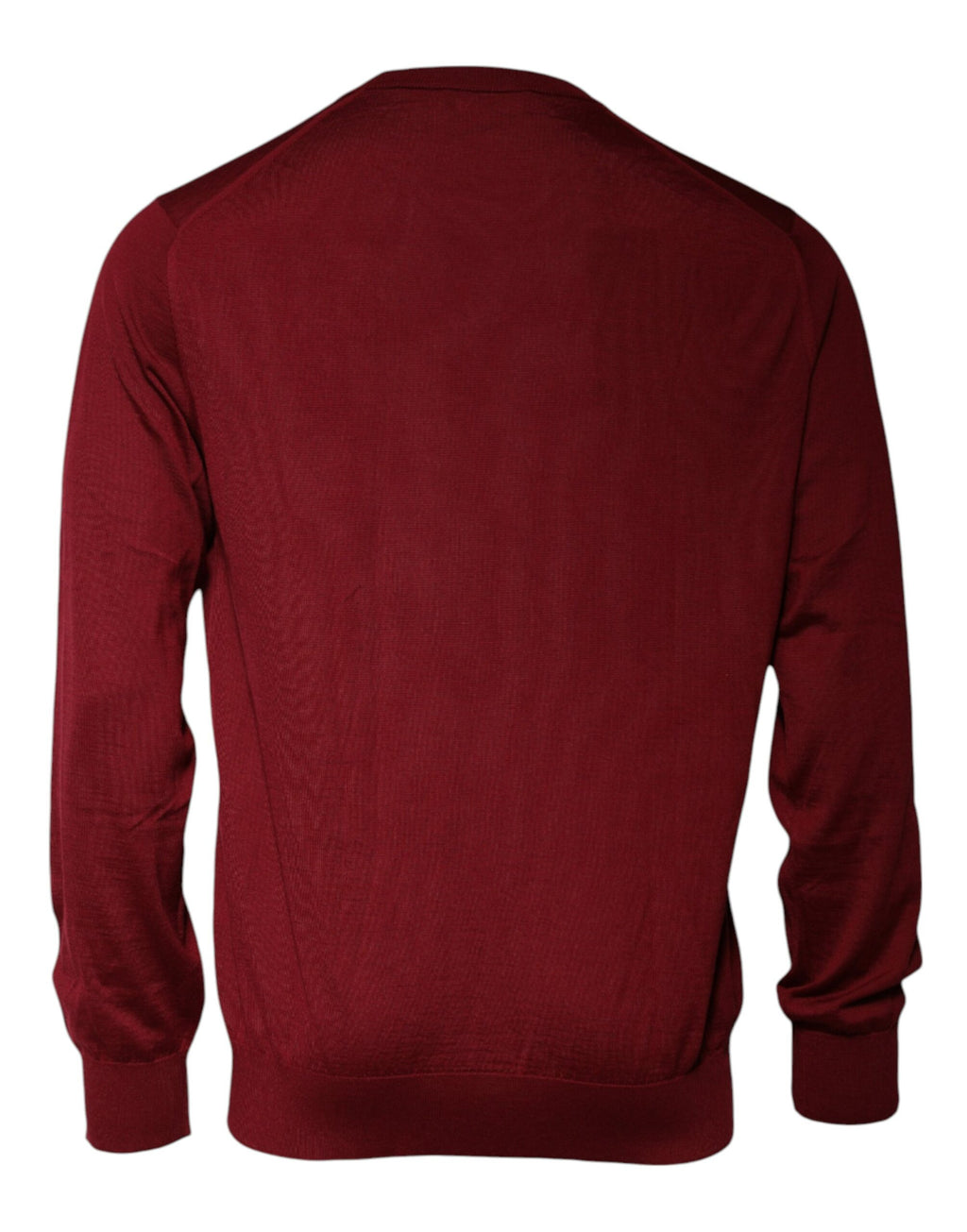 Pull en cachemire bordeaux Dolce & Gabbana à col rond, doux et chaud, porté sur un mannequin, détail du tissu et de la coupe.