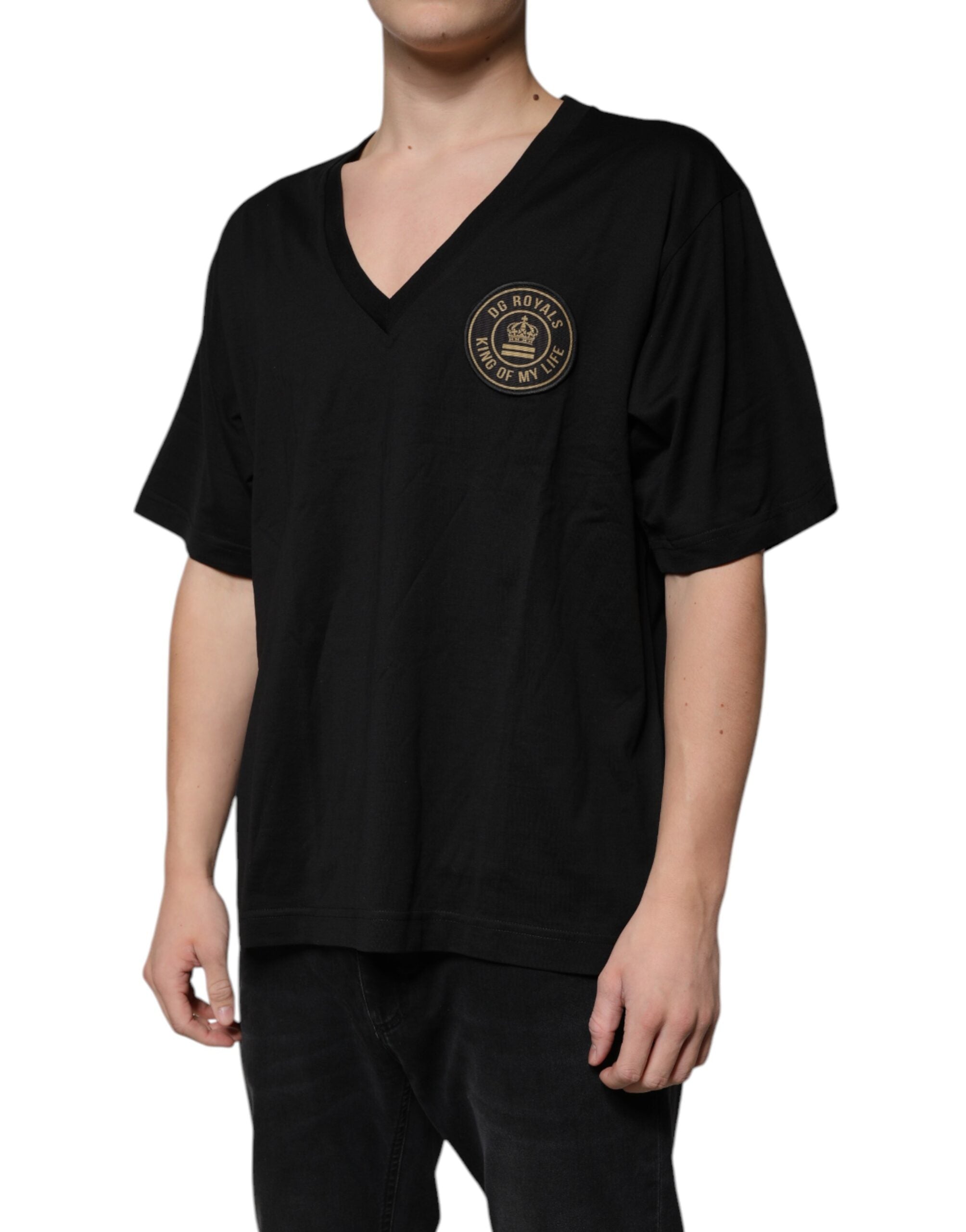 T-shirt noir en coton avec logo Dolce & Gabbana à manches courtes et col en V, style décontracté et élégant.