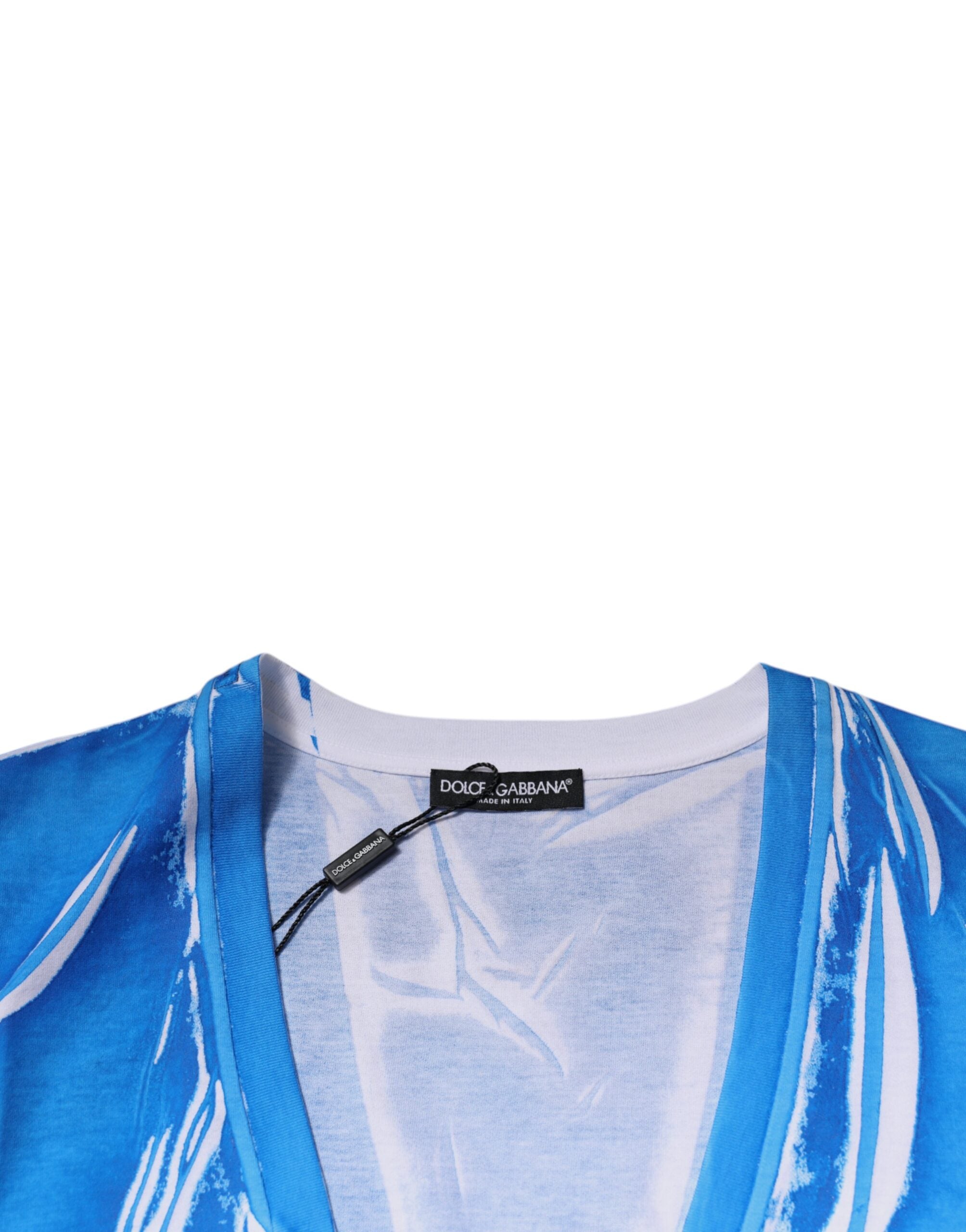T-shirt en coton bleu à col en V et manches courtes de Dolce & Gabbana, vue de face.