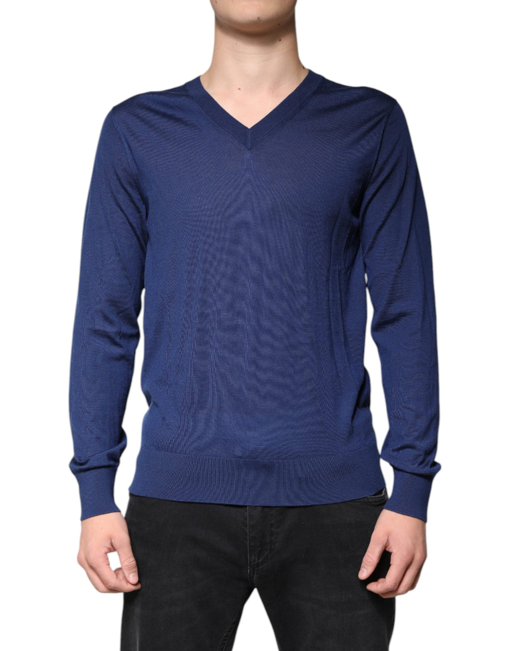 Pull en cachemire bleu navy Dolce & Gabbana à col en V, vue de face, avec détails de texture.
