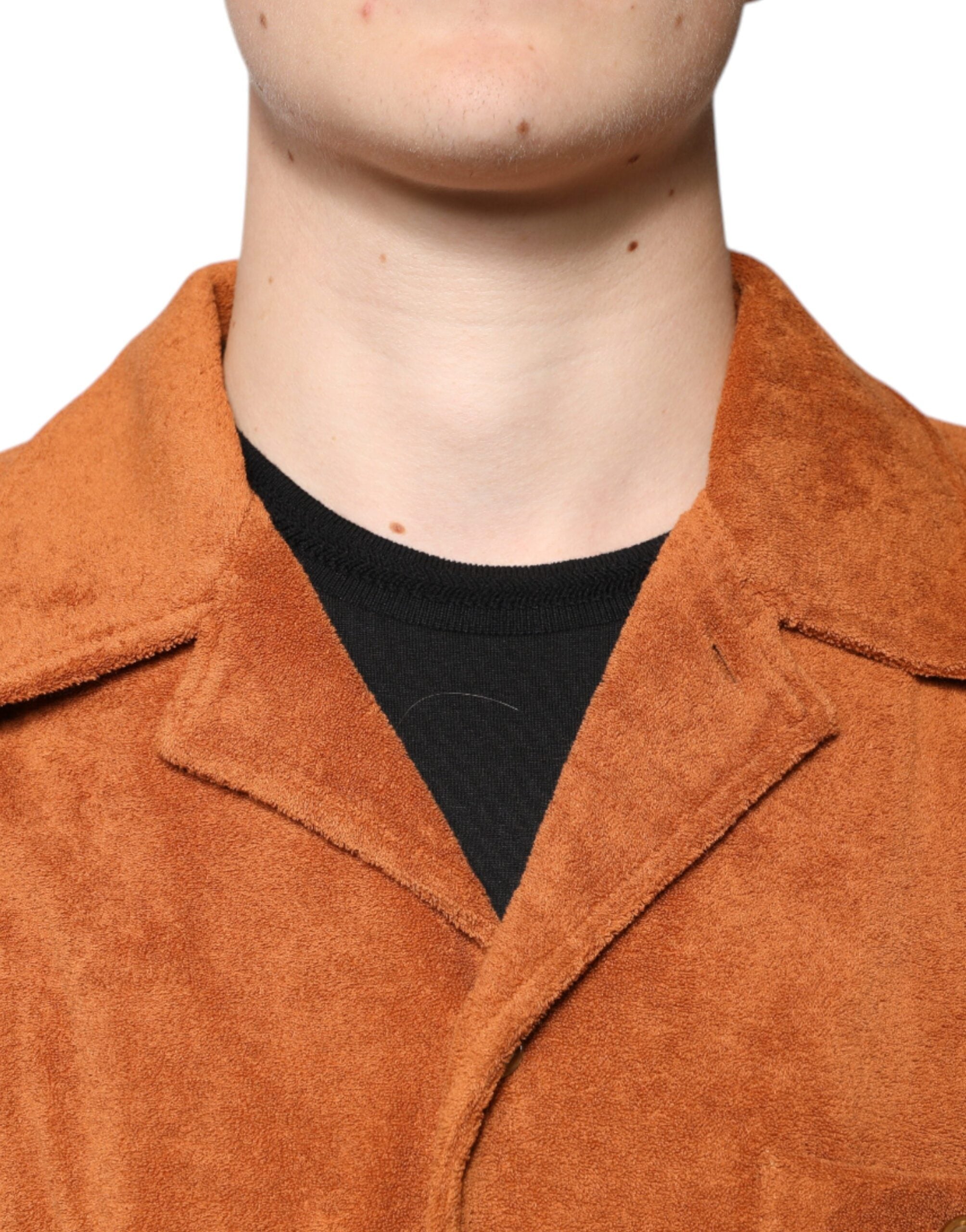 Chemise Dolce & Gabbana Hazel en coton velours avec col et boutons, vue de face.