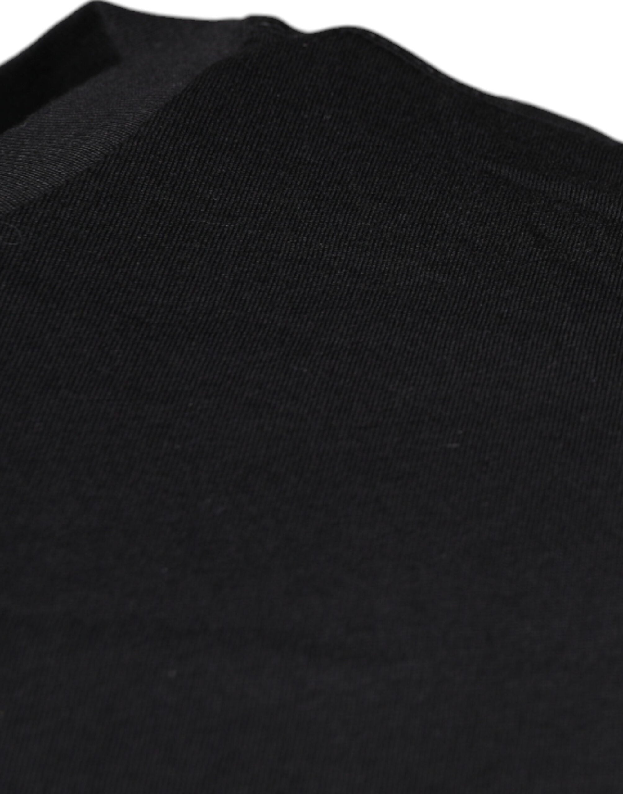T-shirt noir en coton Dolce & Gabbana à col rond et manches courtes, vue de face, style élégant et décontracté.