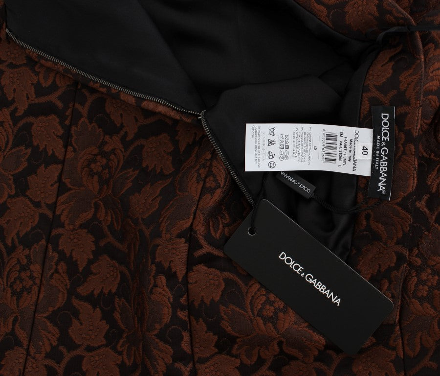 Jupe courte en brocart floral marron de Dolce & Gabbana, style mini bubble, avec un design élégant et sophistiqué.