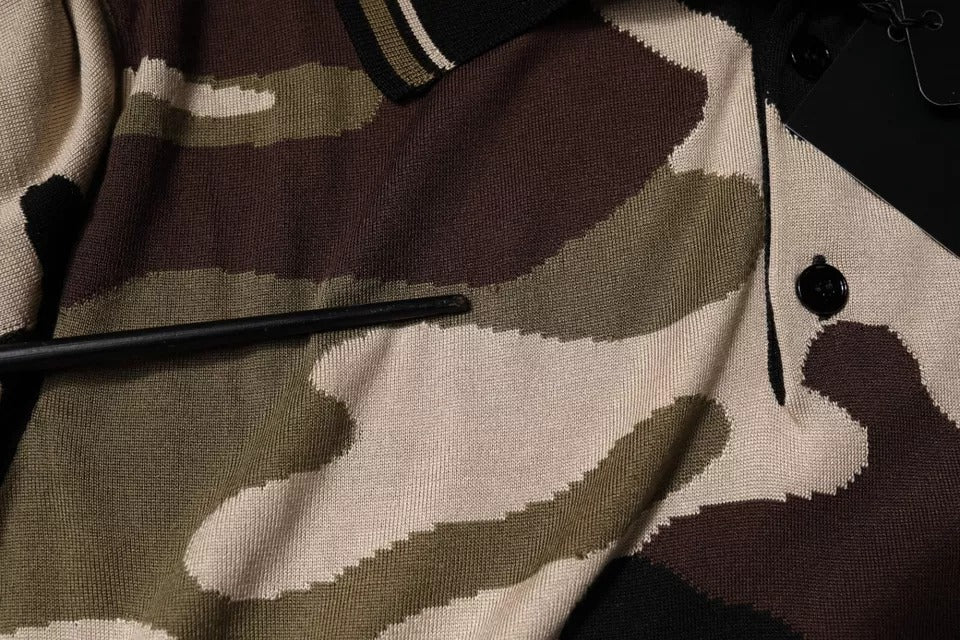 Polo Dolce & Gabbana à col avec motif camouflage multicolore, t-shirt élégant pour homme.