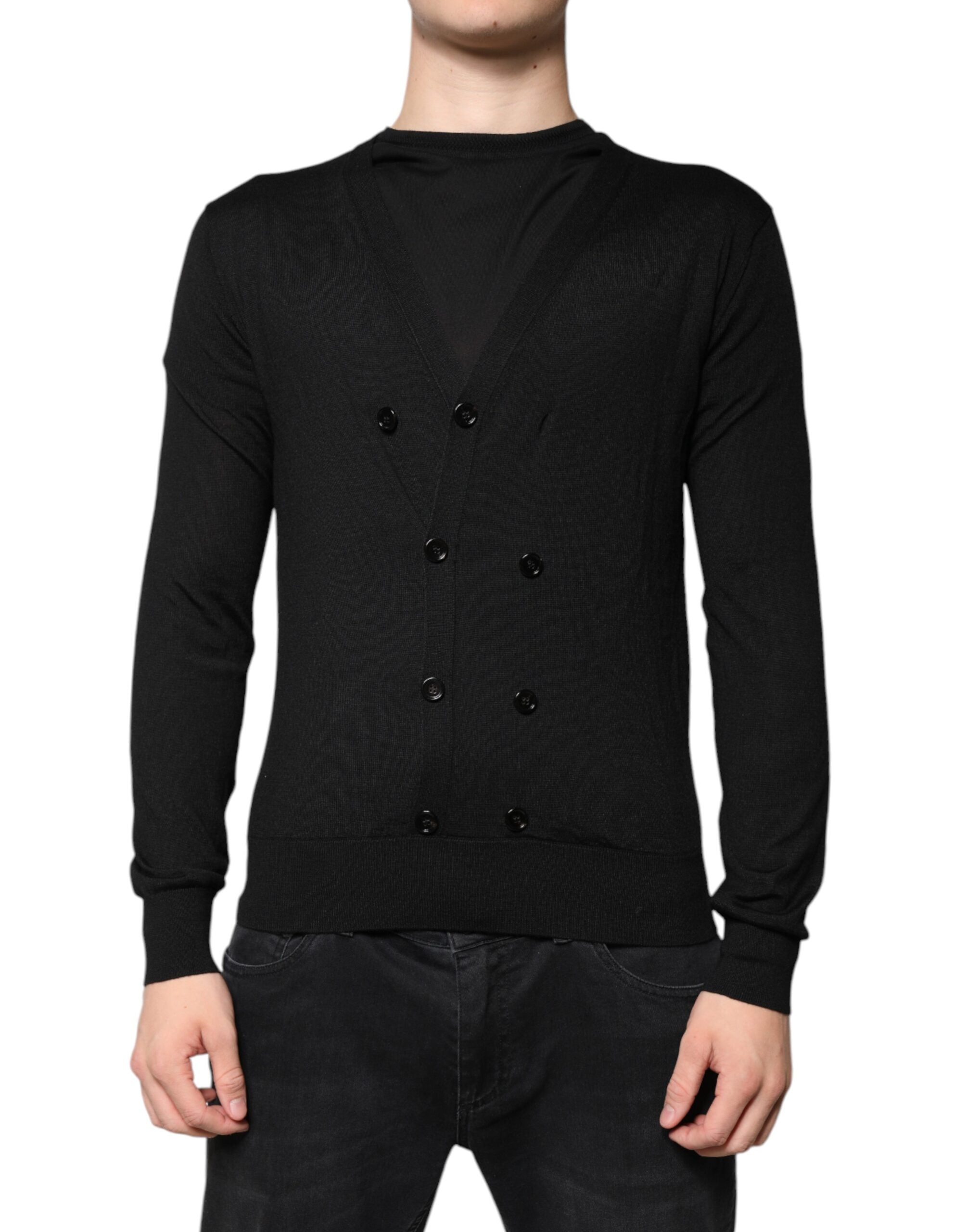Pull en cachemire noir Dolce & Gabbana à boutons, cardigan élégant avec détails raffinés visible sur l’image.