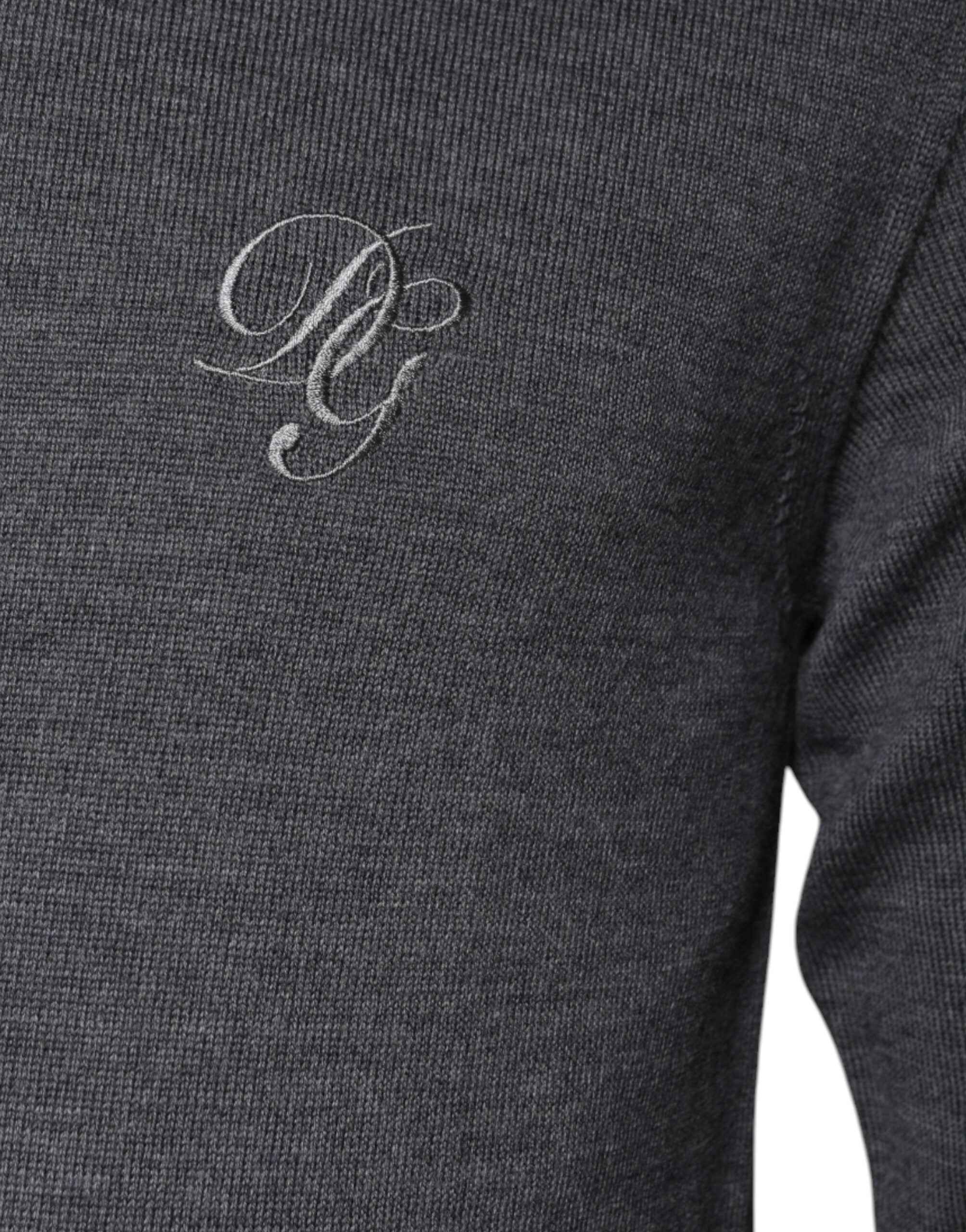 Pull-over en laine grise Dolce & Gabbana avec logo, col roulé, pull-over élégant pour femme ou homme.