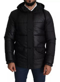 Veste homme noire Dolce & Gabbana en polyester avec capuche, style puffer, isolante et tendance.