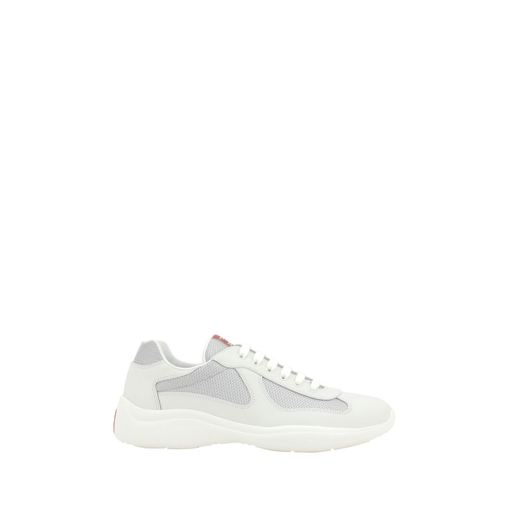 Prada Weiße Low-Top Sneakers aus Polyamid