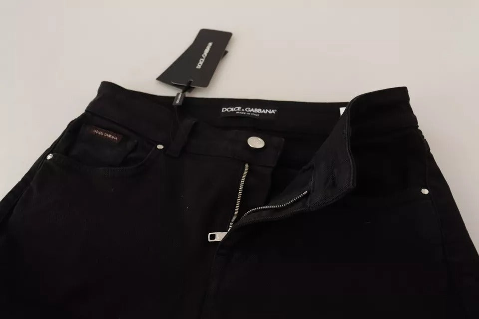 Jeans skinny en coton stretch noir Dolce & Gabbana, coupe ajustée, détails modernes, denim de haute qualité.
