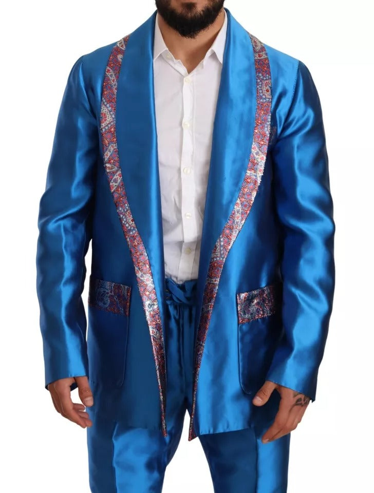 Costume formel en soie jacquard bleue de Dolce & Gabbana, ensemble deux pièces élégantes avec motif sophistiqué.