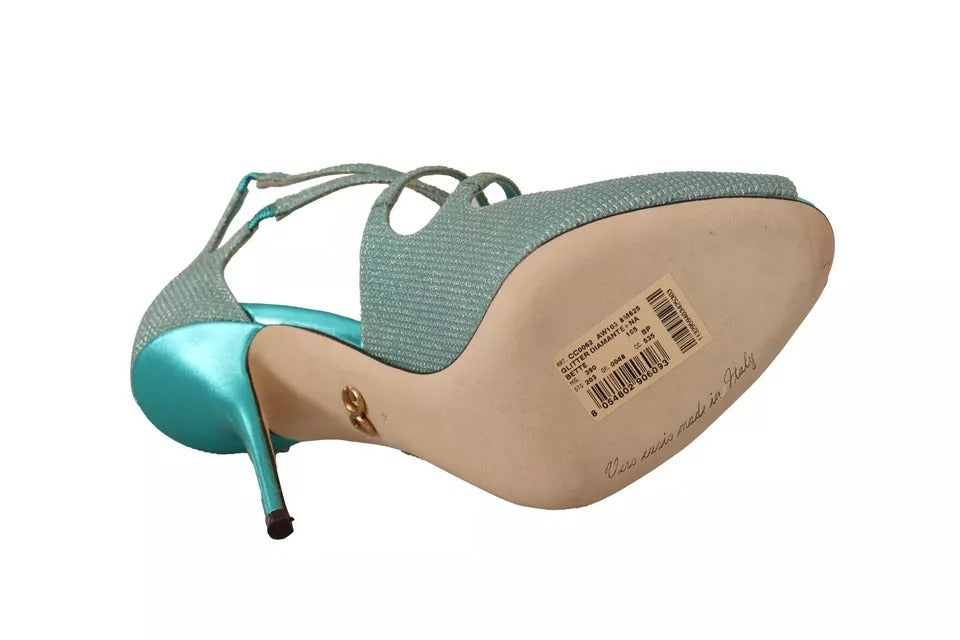 Sandales à talons Dolce & Gabbana bleu scintillantes à brides fines, chaussures élégantes pour femmes, vue de côté.