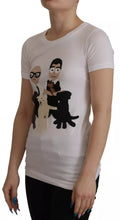 T-shirt blanc Dolce & Gabbana avec patch #DGFamily en coton, affichant un style décontracté et moderne.