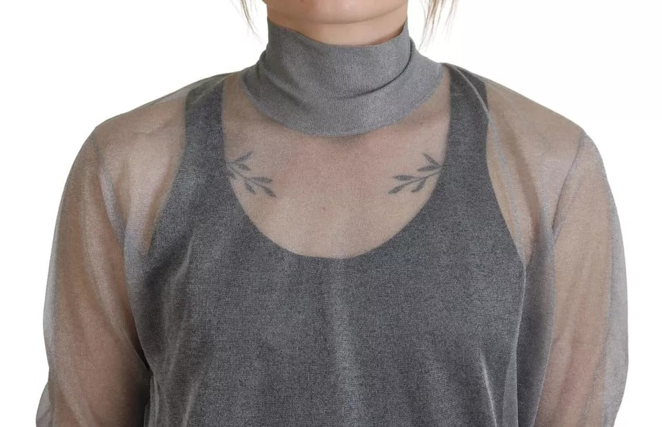 Pull en maille gris transparent Dolce & Gabbana, col roulé, élégant et léger, visible sur un mannequin.