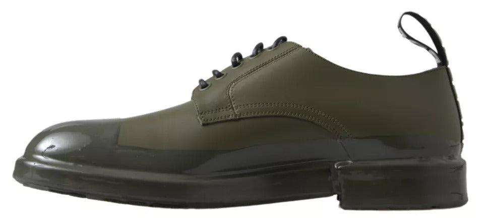 Chaussures de ville en cuir vert Dolce & Gabbana avec semelle en caoutchouc, élégantes et sophistiquées.