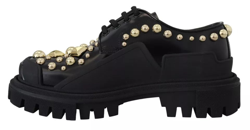 Chaussures de trekking Derby en cuir noir Dolce & Gabbana, ornées de détails embellis, chaussures élégantes et robustes.